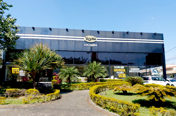 Fachada Penha